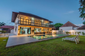 Eden Pool villa in Rawai